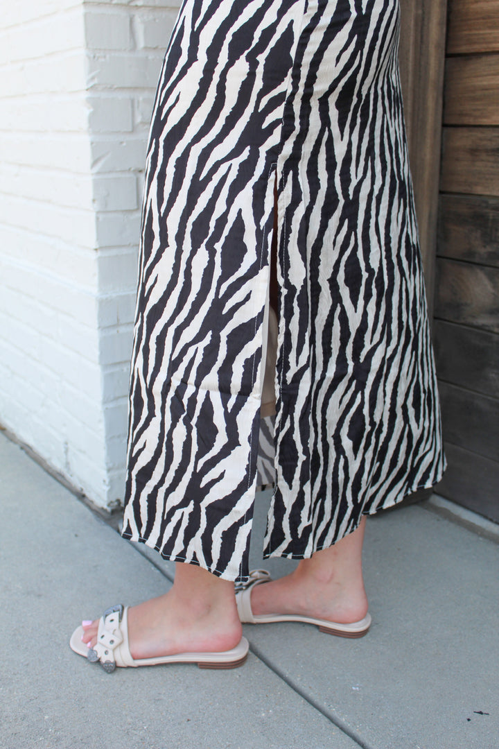 TIGER ICON SATIN SET MIDI SKIRT