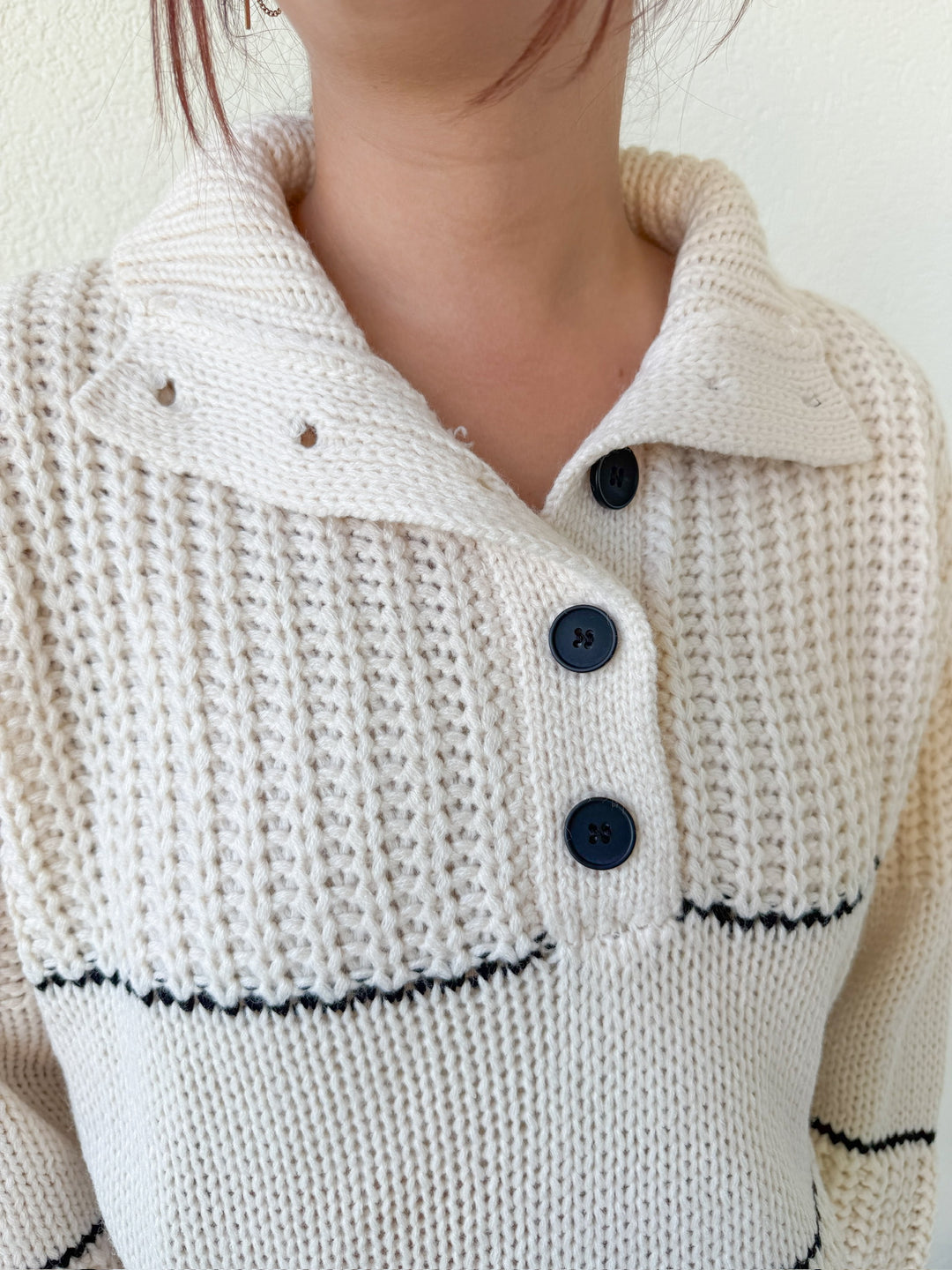 PRE-ORDER: CREAM HALF BUTTON KNIT SWEATER