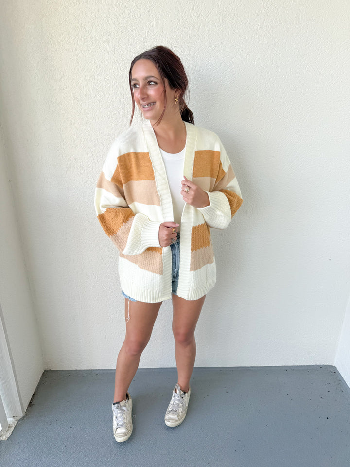 PRE-ORDER: COLOR BLOCK TEXTURED CARDIGAN