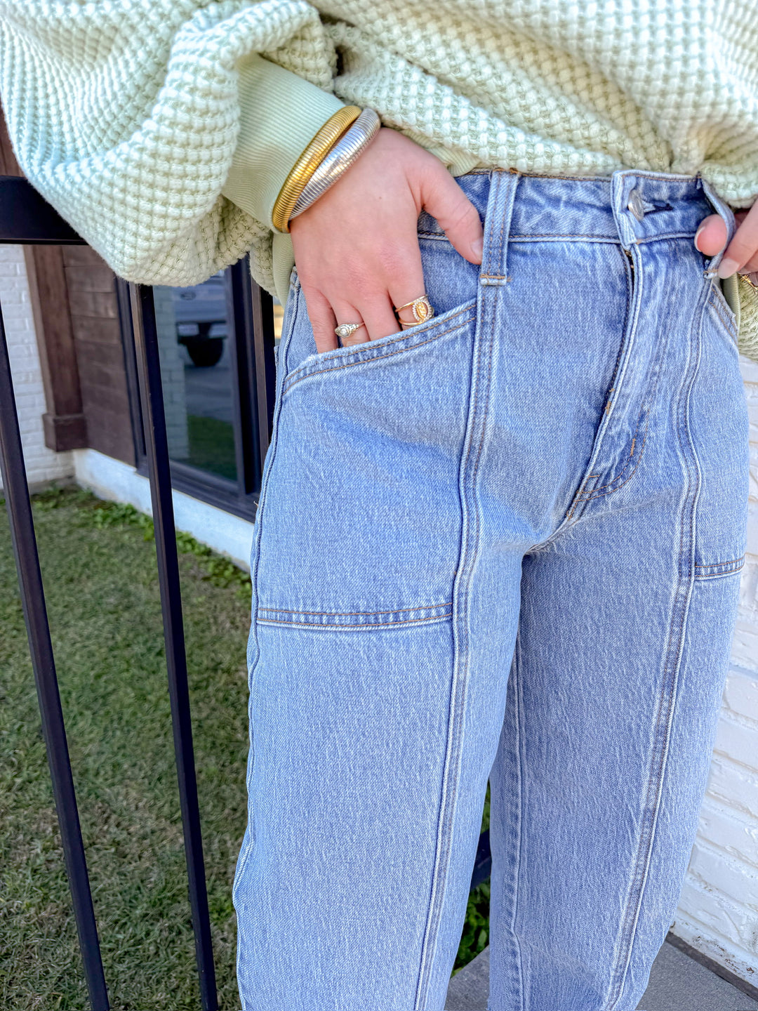 MODERN BARREL JEAN