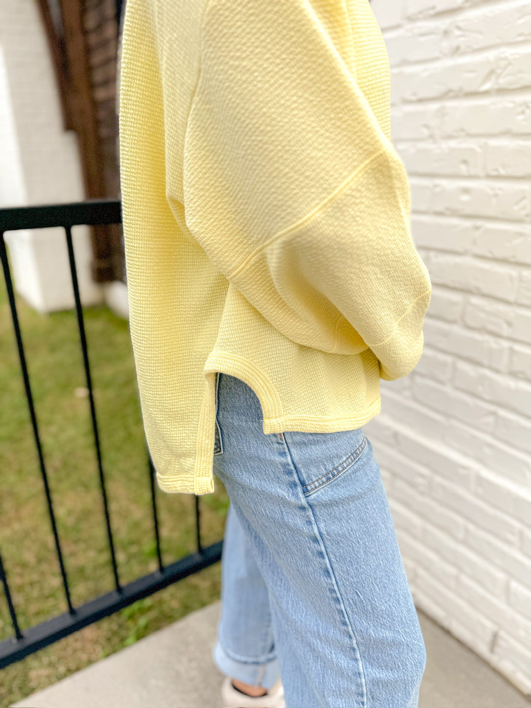 FAN FAVORITE SWEATSHIRT