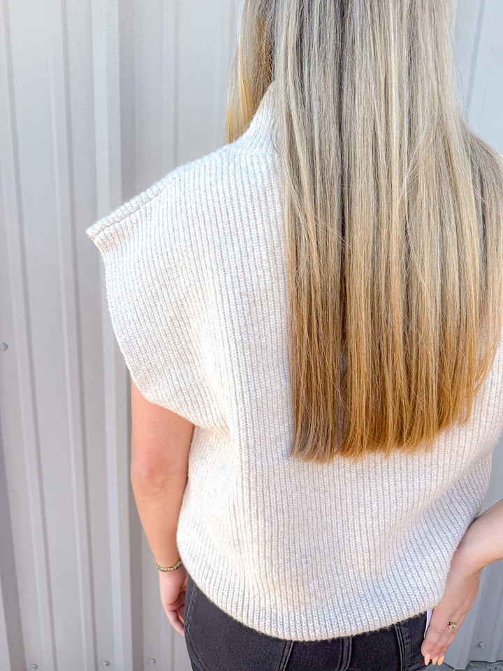 THE CLASSIC KNIT VEST