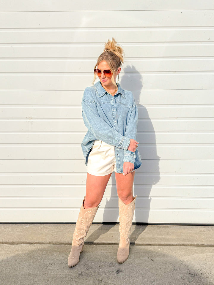 LOW KEY DENIM BUTTON UP