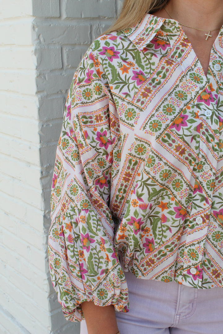 HARVEST BLOOM BUTTON DOWN BUBBLE SLEEVE BLOUSE