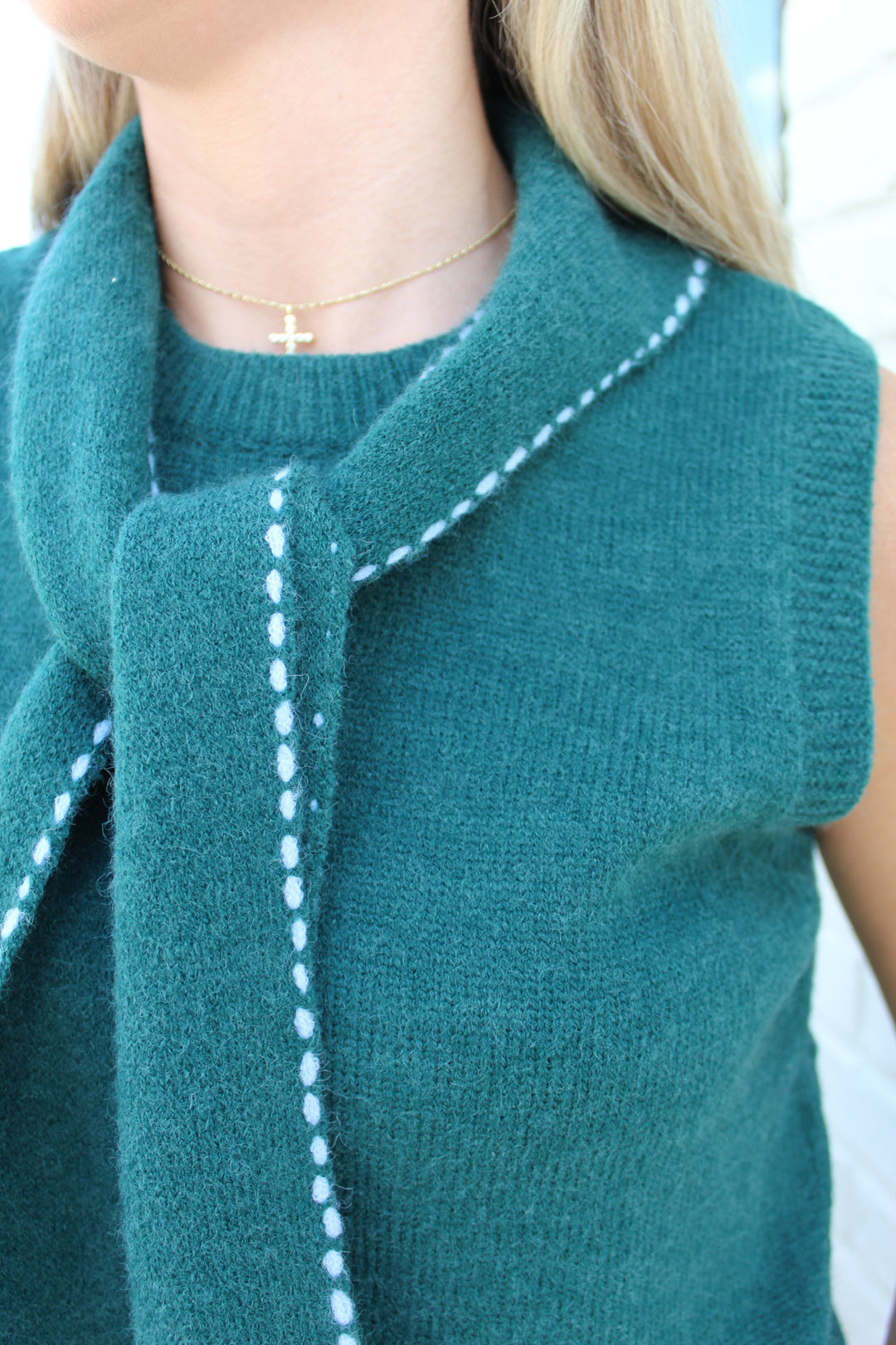 FIRST CLASS SELF TIE KNIT TOP