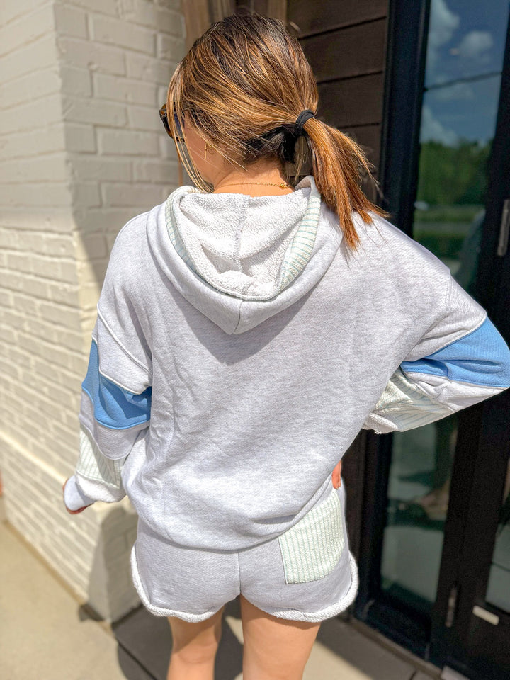 AT EASE SET HOODIE