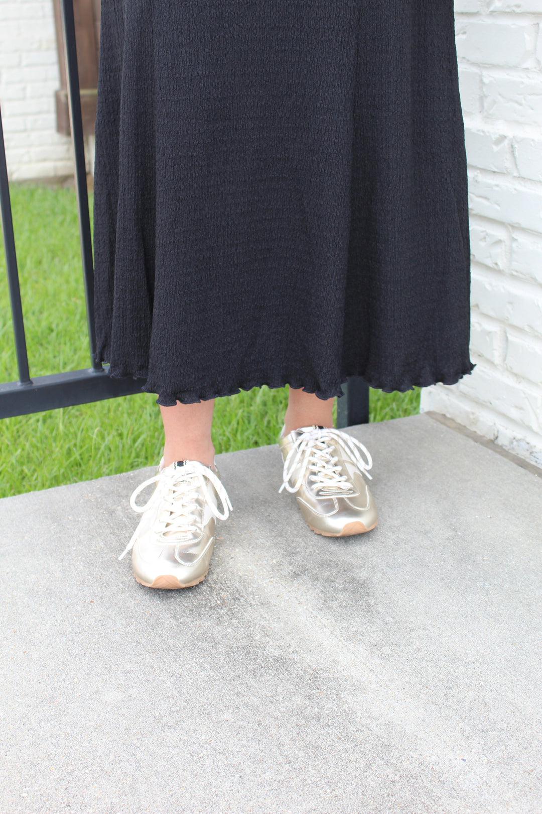 ROSIE TEXTURED MIDI DRESS