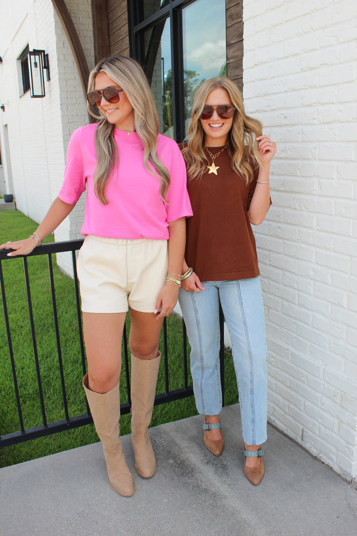 THE STAPLE SHORT SLEEVE KNIT TOP