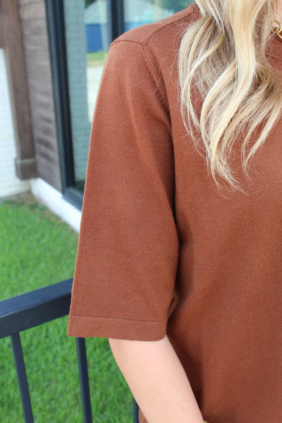 THE STAPLE SHORT SLEEVE KNIT TOP