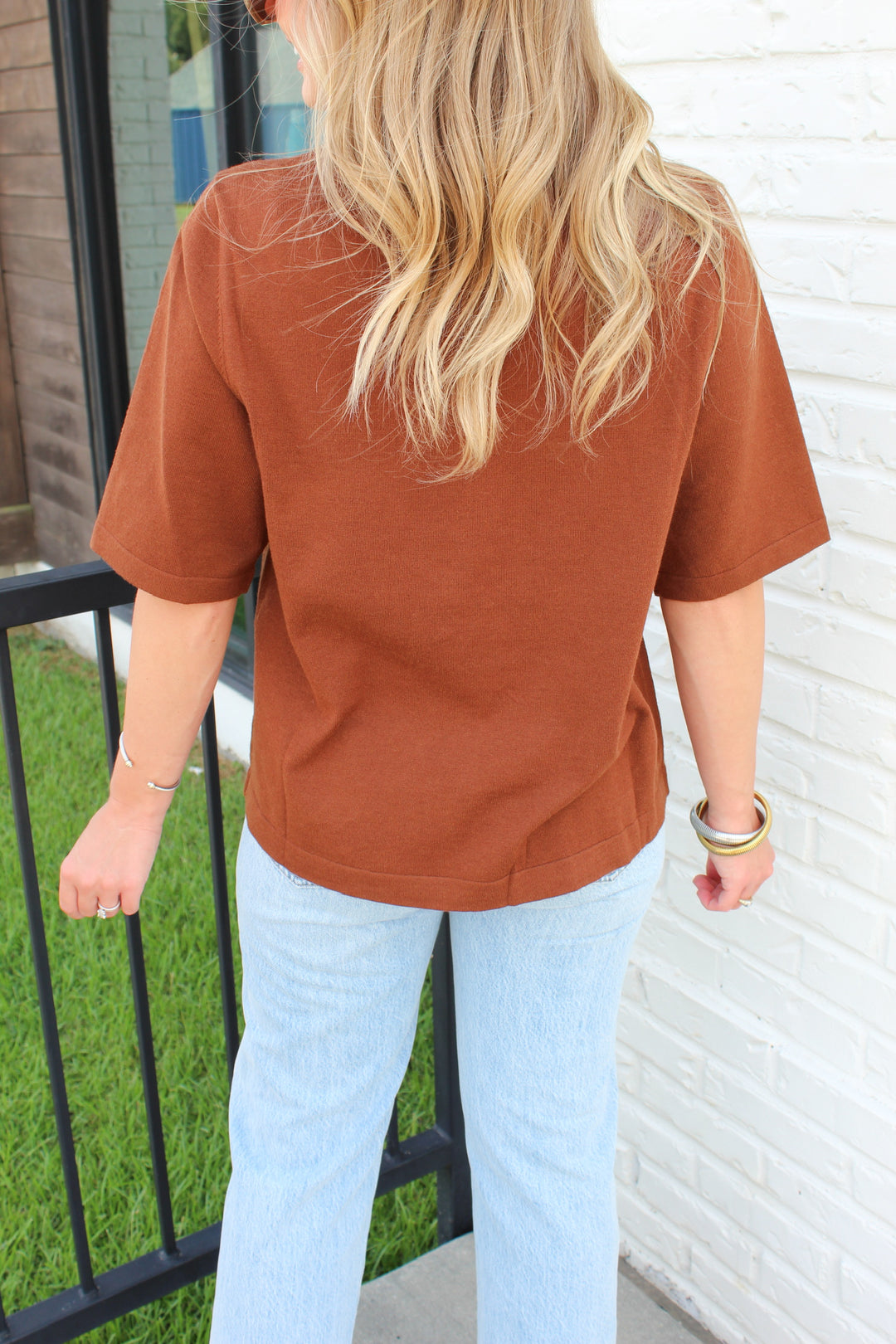THE STAPLE SHORT SLEEVE KNIT TOP