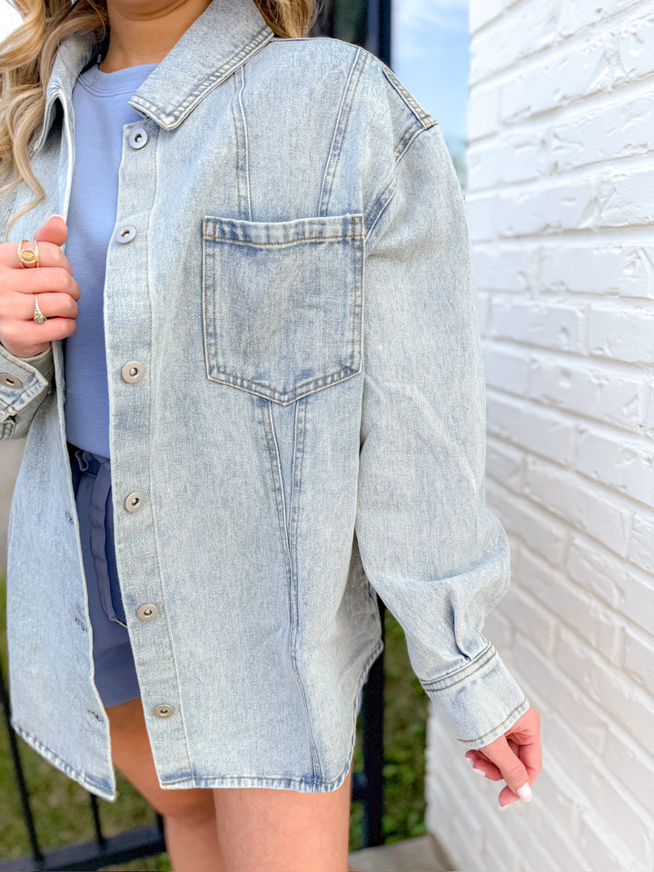 IT GIRL DENIM JACKET