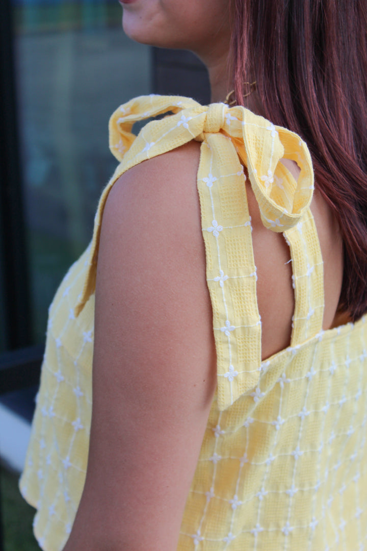 GOLDEN DAYS TEXTURED SET TOP