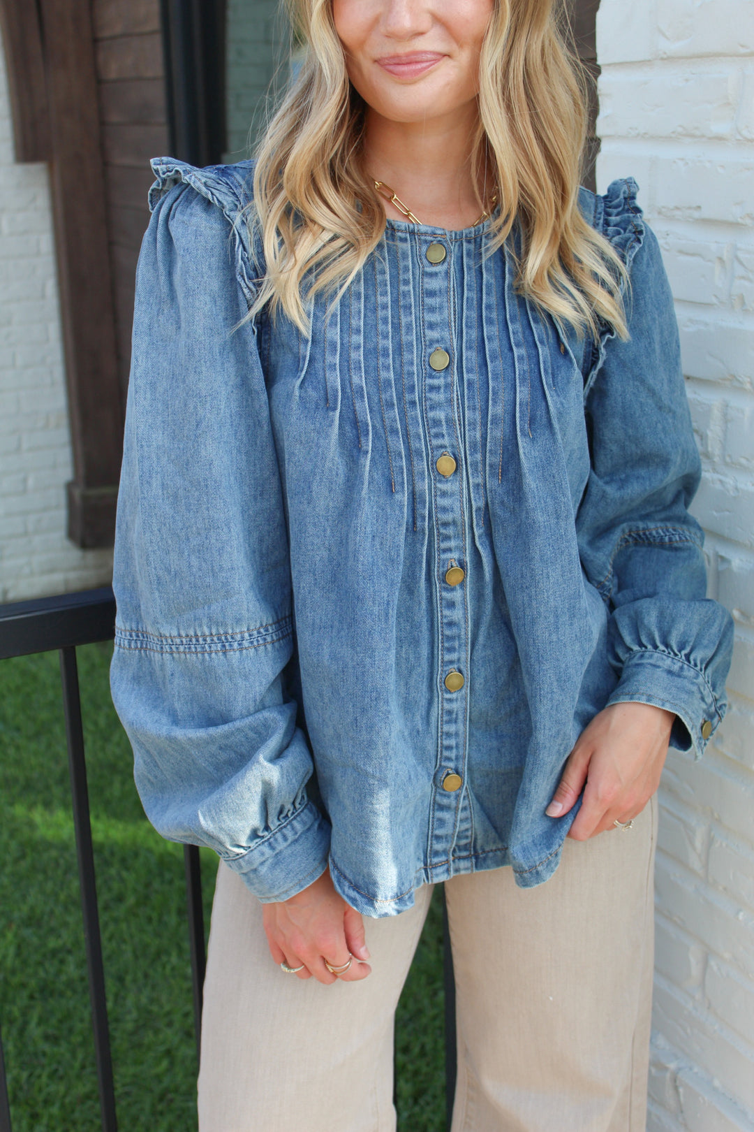 ALL ABOUT DENIM PLEATED LONG SLEEVE BUTTON DOWN TOP