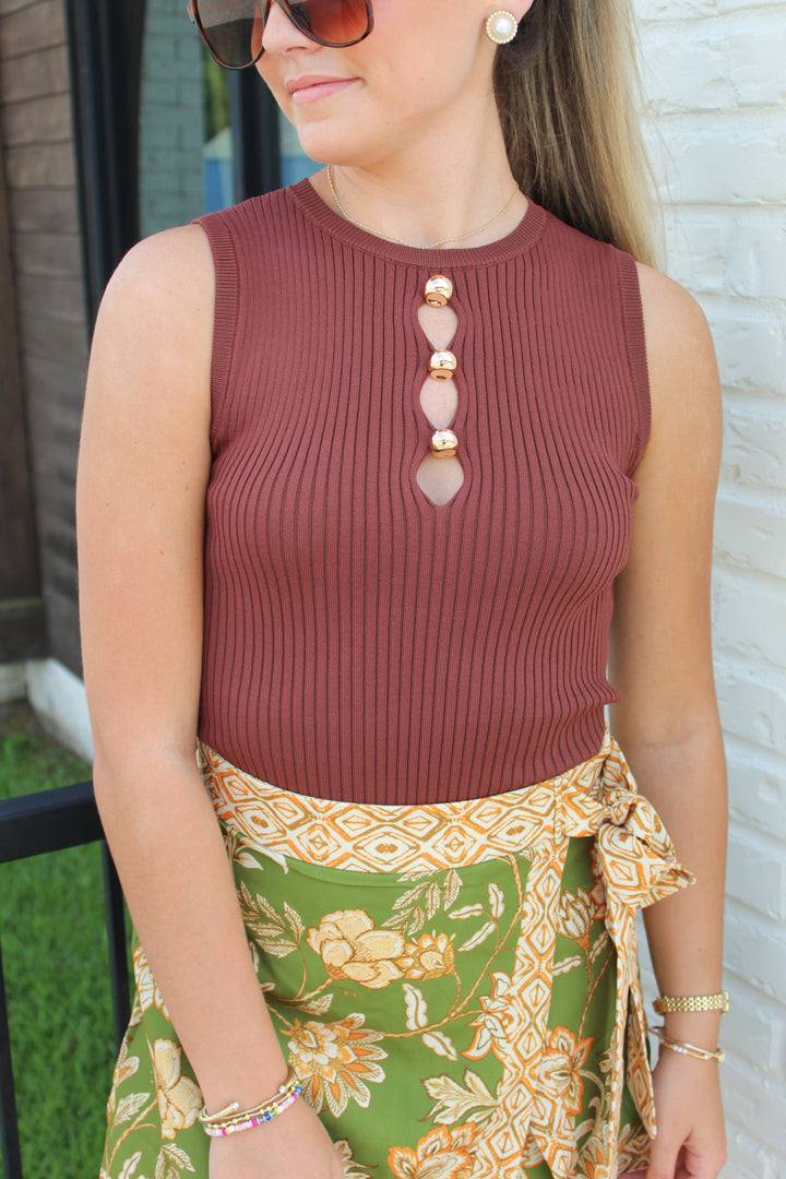 GOLDIE SLEEVELESS KNIT TOP