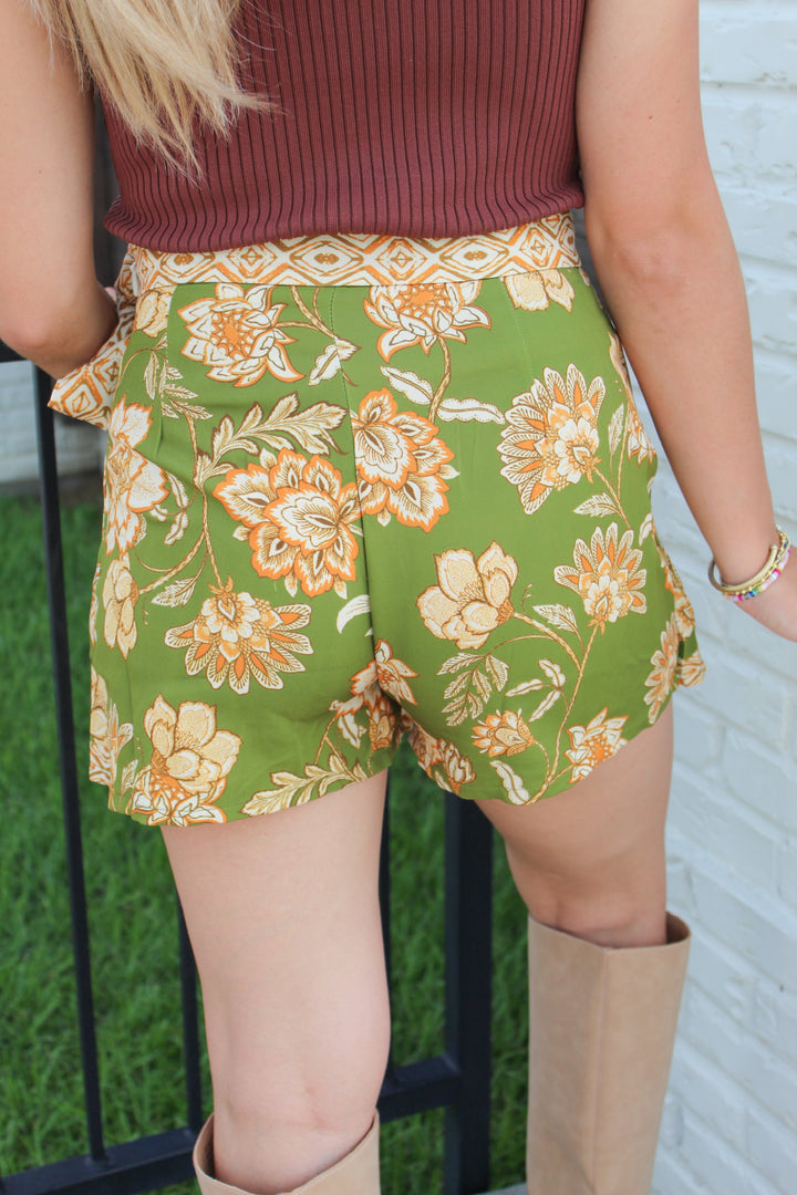 CLARA FLORAL PRINTED SKORT