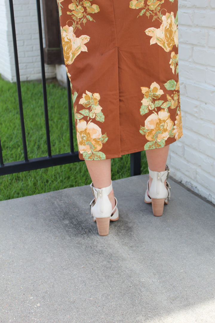 PRETTY PETALS FLORAL PRINTED MIDI DRESS