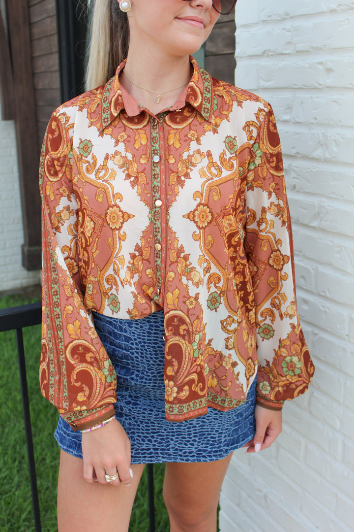 PRETTY IN PAISLEY LONG SLEEVE BUTTON UP TOP