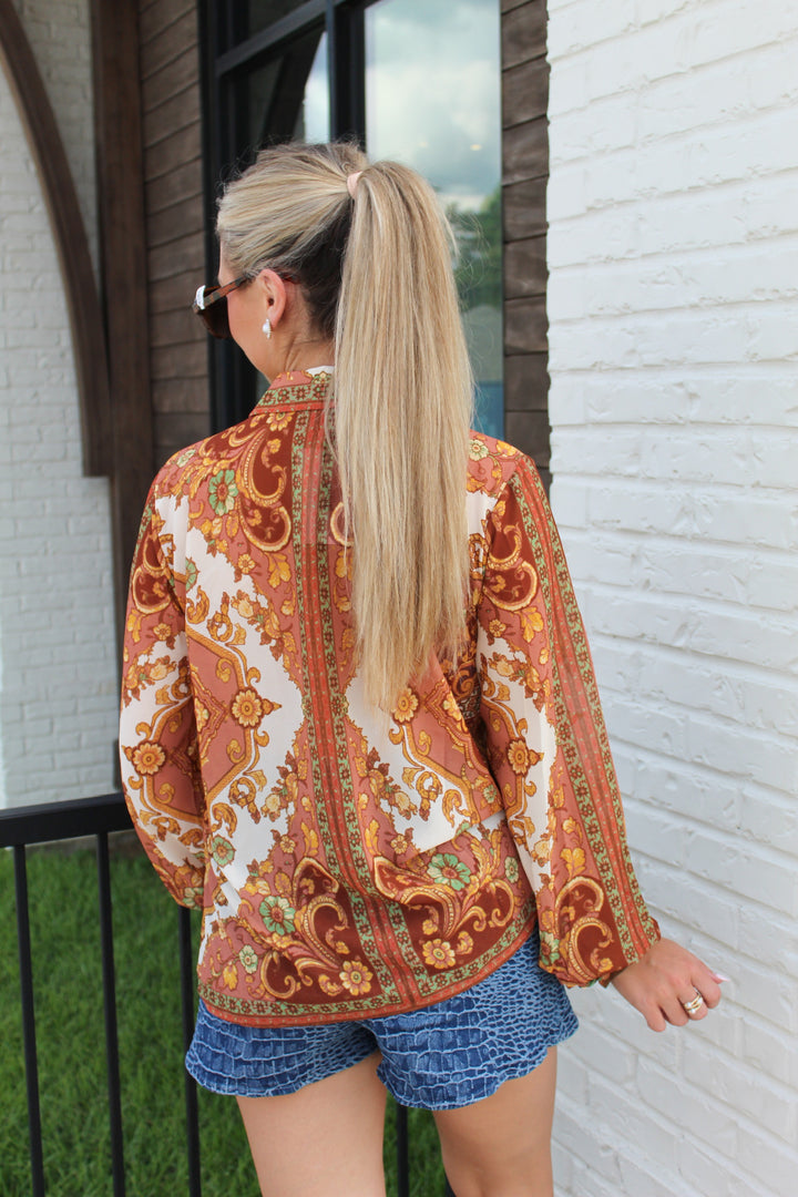PRETTY IN PAISLEY LONG SLEEVE BUTTON UP TOP