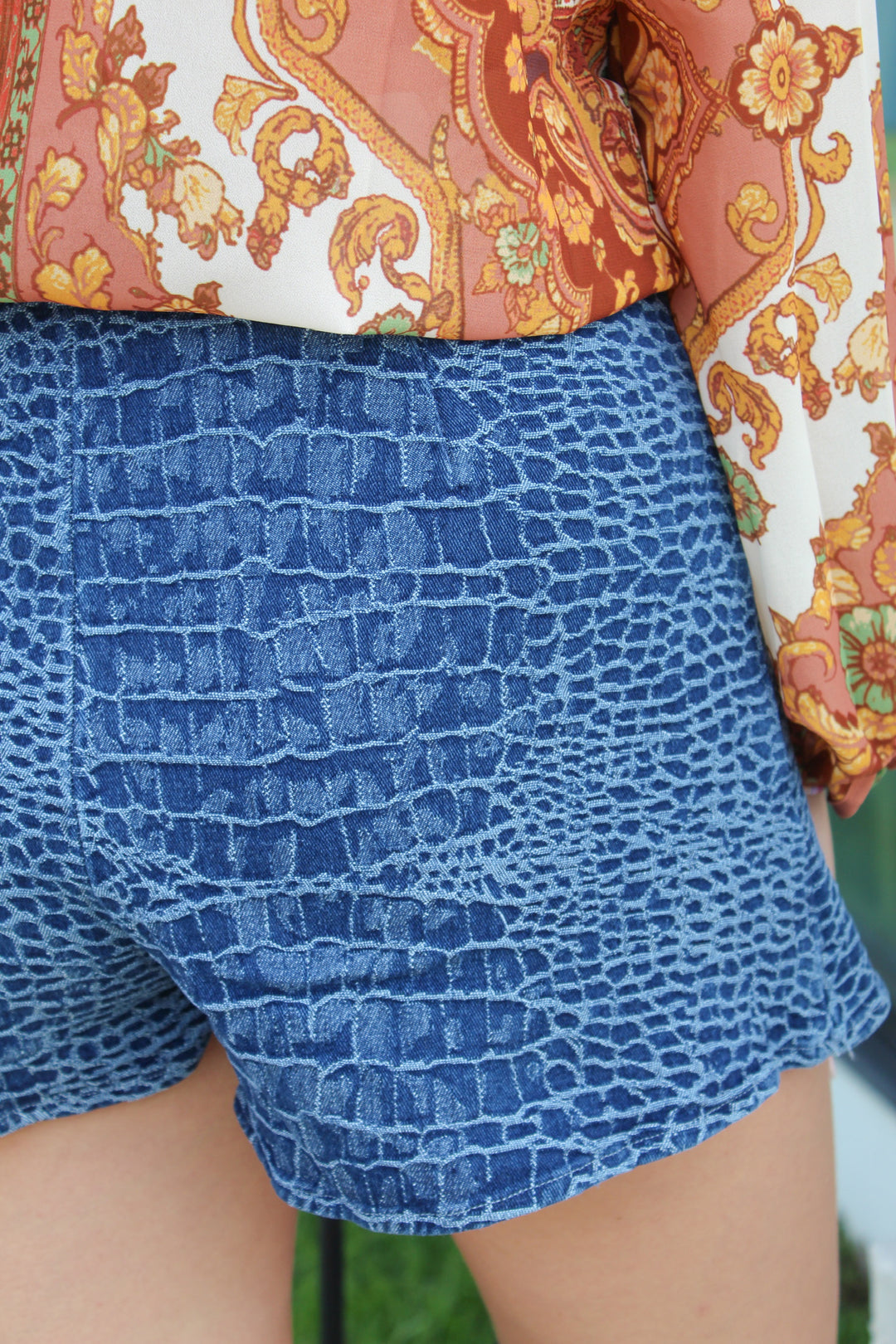 PRESLEY CROC DENIM SKORT