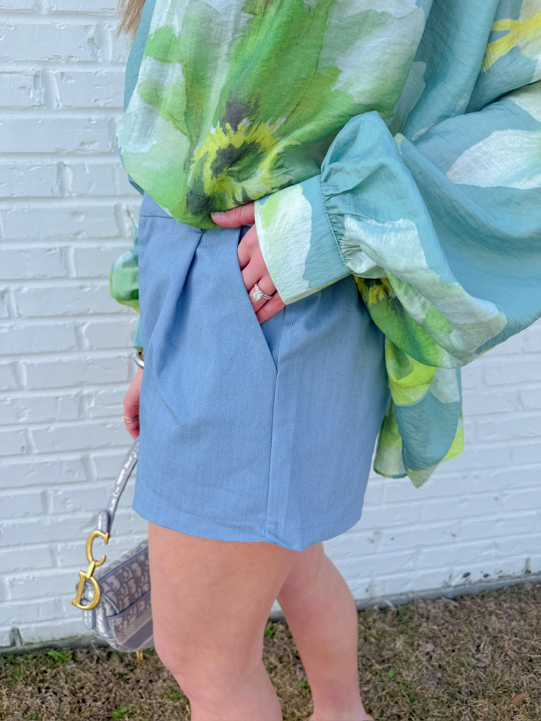 THE PUT TOGETHER SHORT