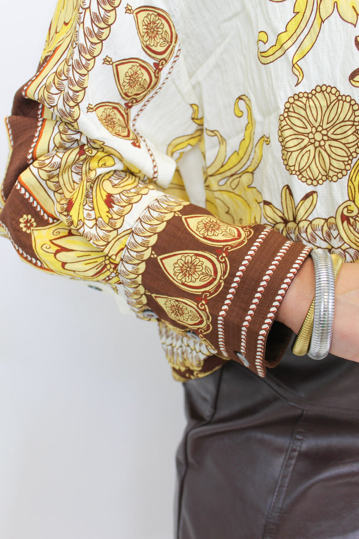 MAPLE COLLARED BUTTON DOWN TOP
