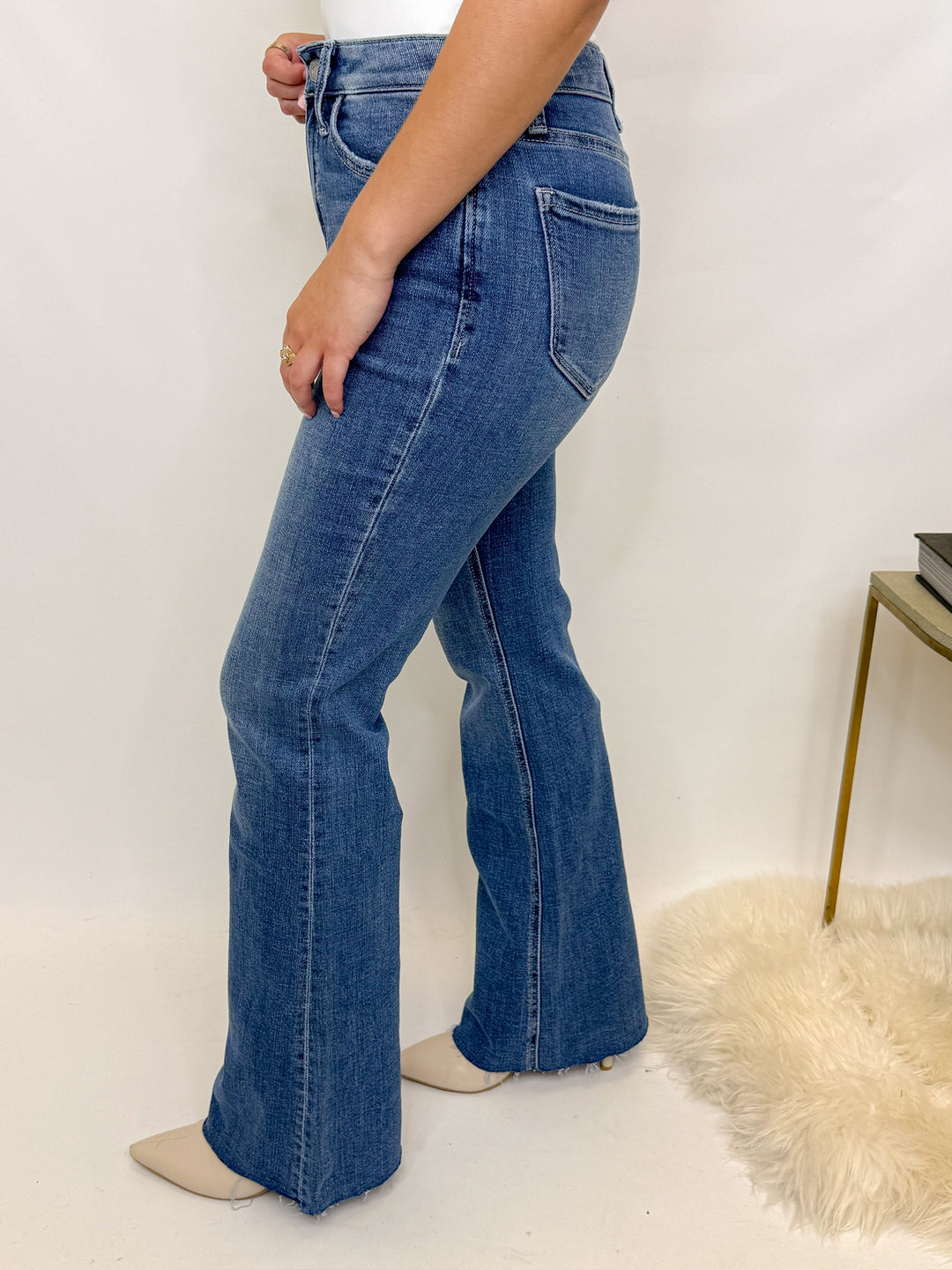 ON THE RISE RELAXED FLARE