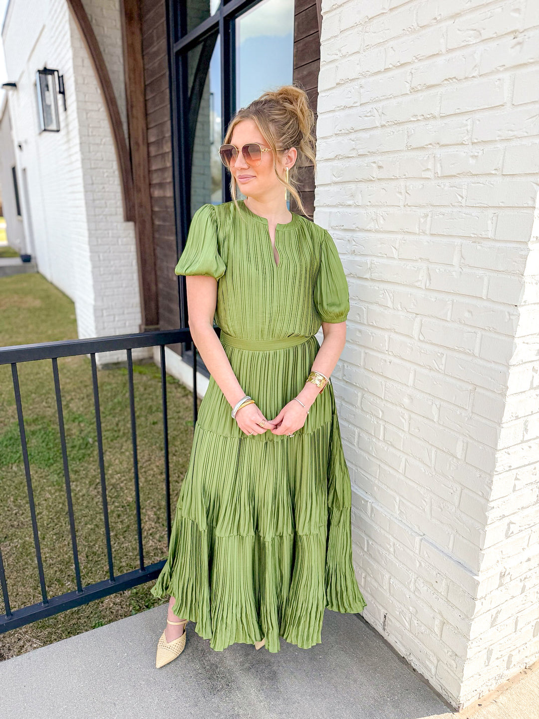 THE MOMENT MAKER MIDI DRESS