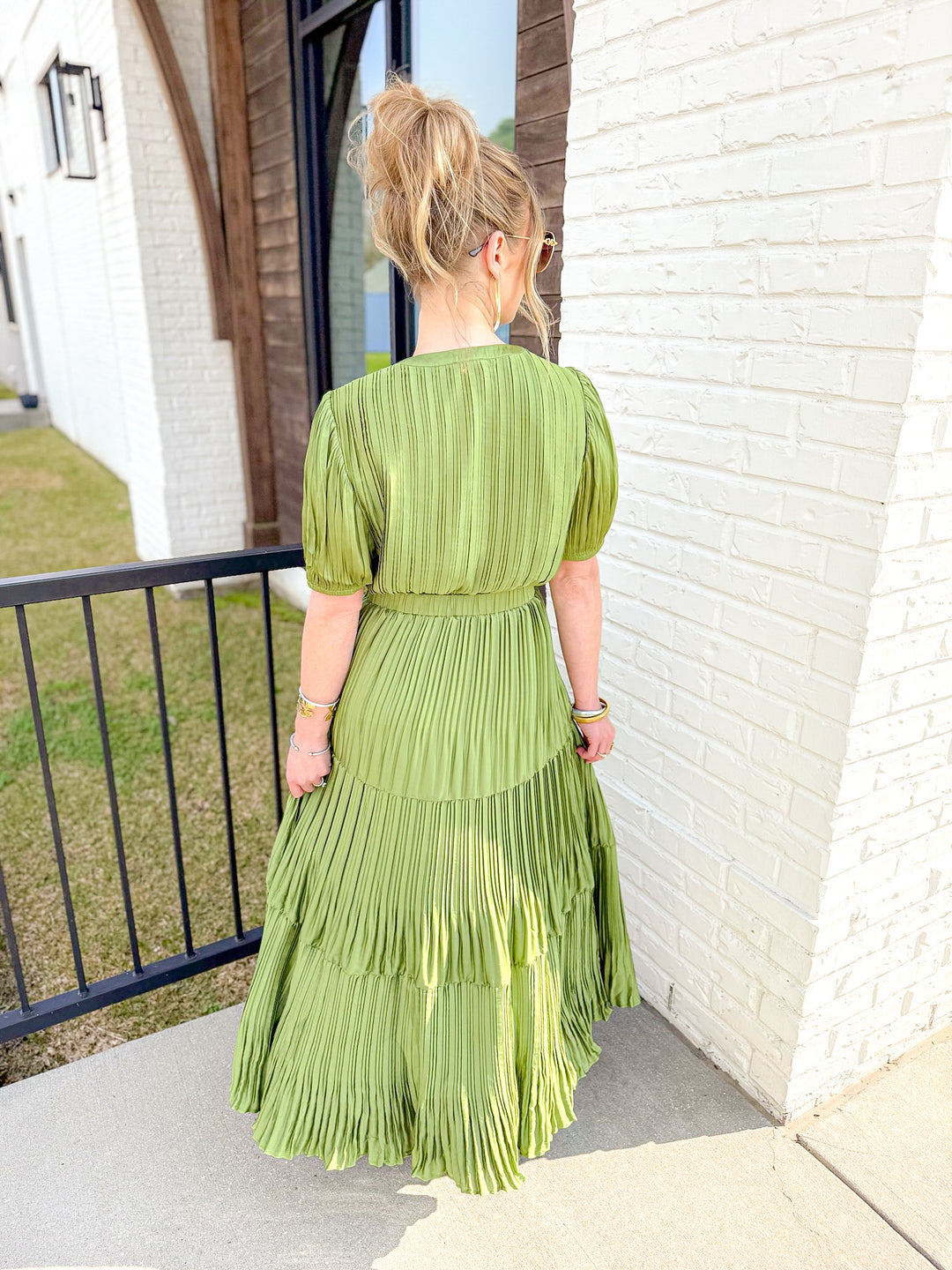 THE MOMENT MAKER MIDI DRESS