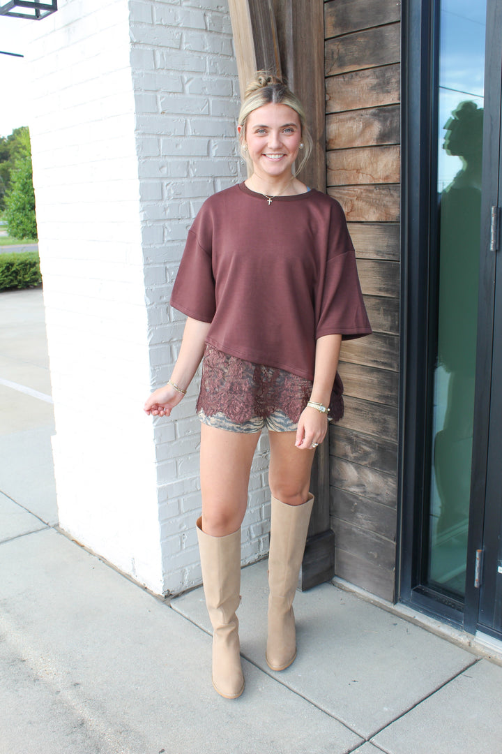 THE FINISHING TOUCH LACE LINED TEE