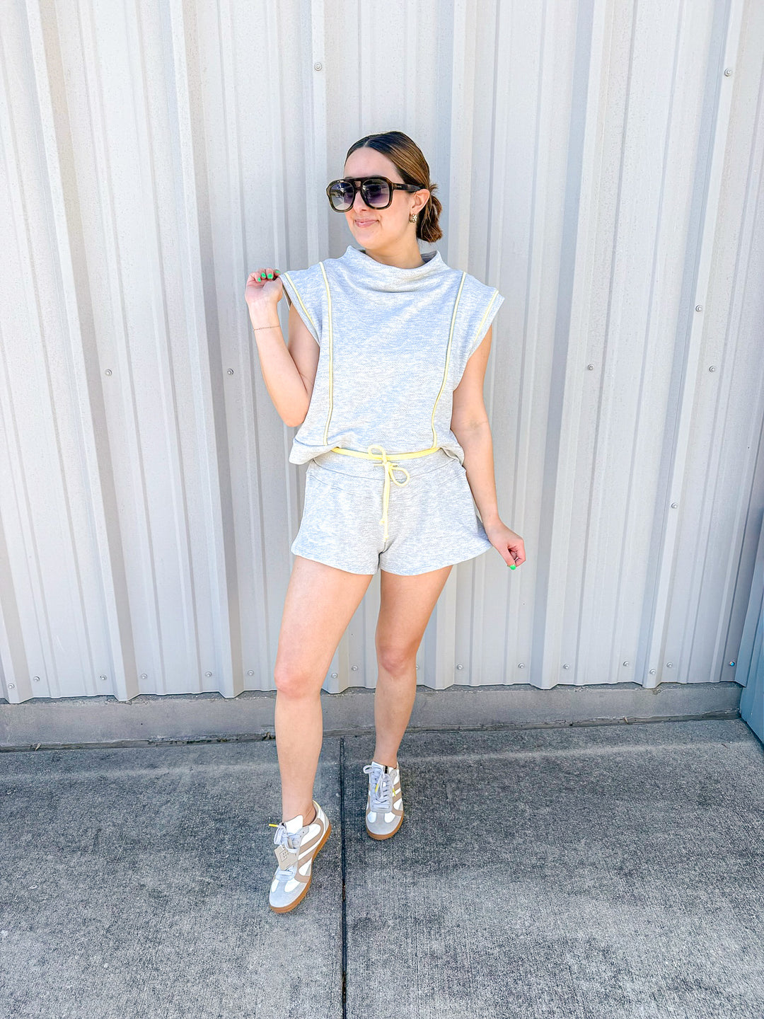 ACTIVE HOUR SET TOP
