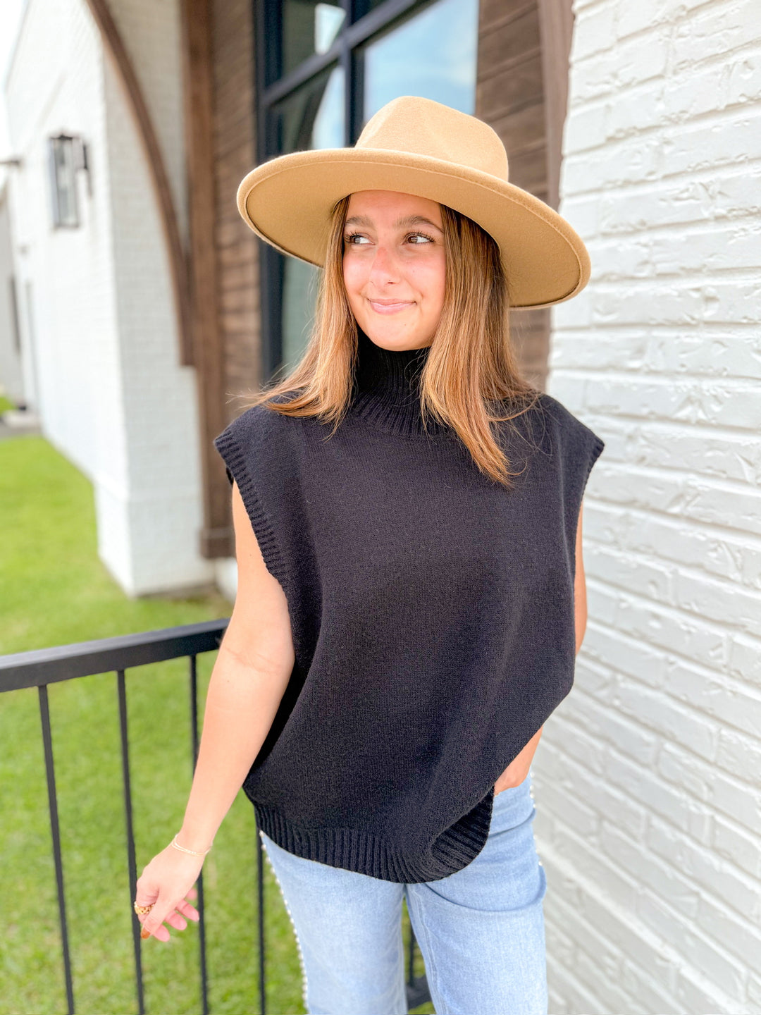 COZY EDGE MOCK NECK SWEATER VEST