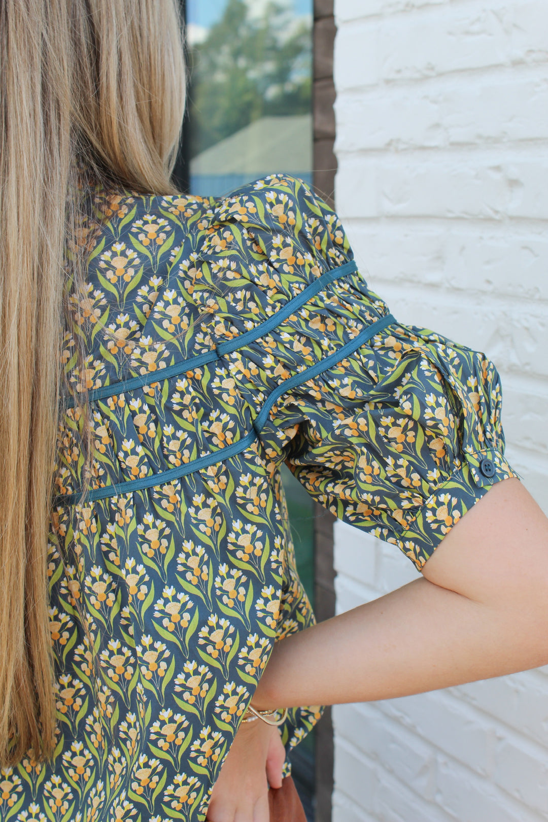 SEA GLASS FLORAL TOP