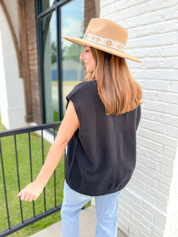 COZY EDGE MOCK NECK SWEATER VEST