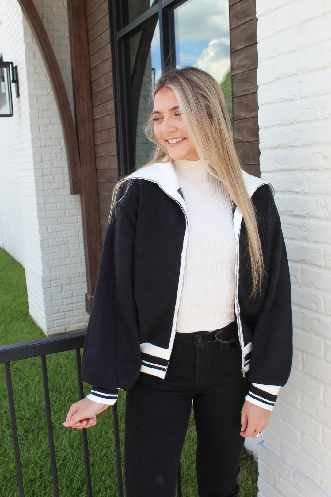 THE HERITAGE COLLARED ZIP UP SWEATER