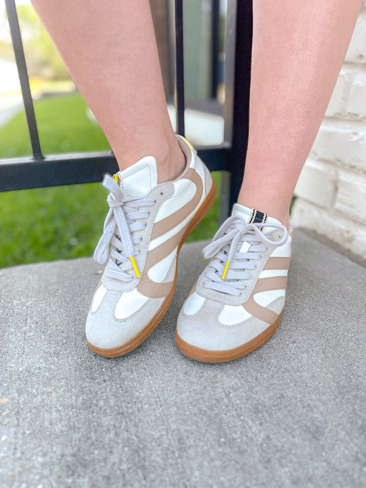SADIE SNEAKER