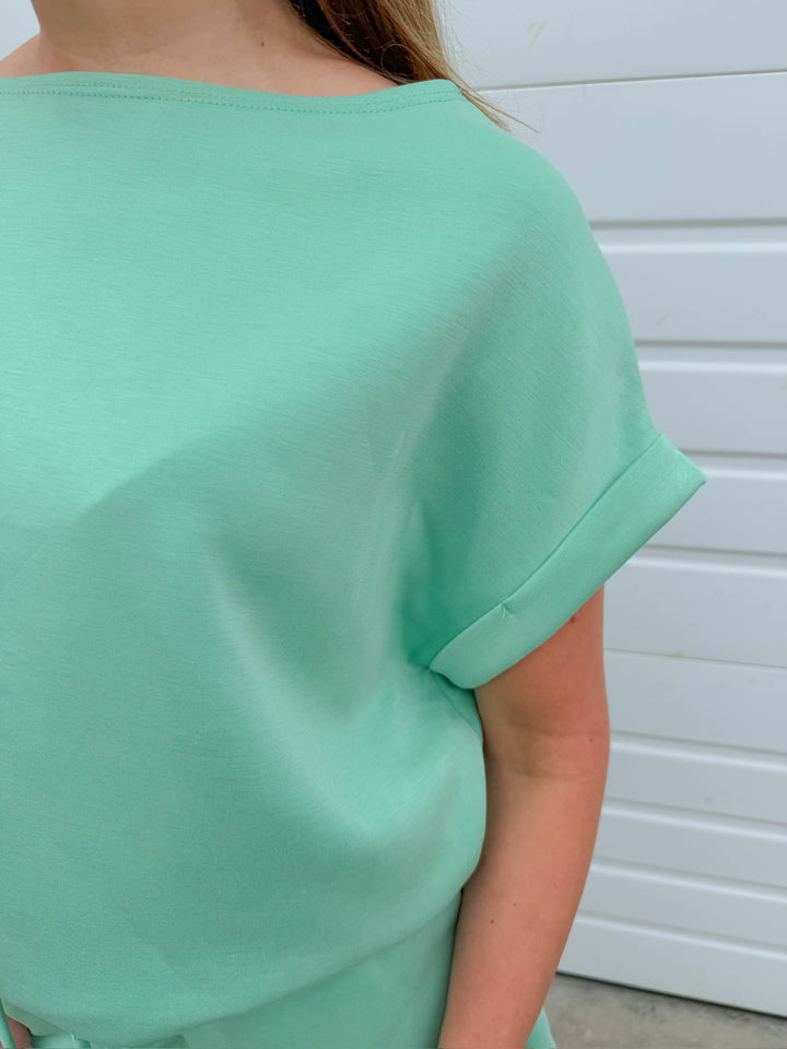 THE PISTACHIO MATCHING SET TOP