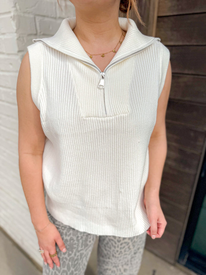 EFFORTLESS SLEEVELESS PULLOVER
