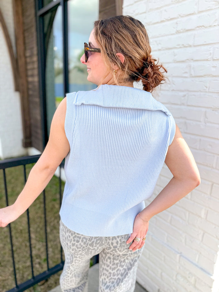 EFFORTLESS SLEEVELESS PULLOVER