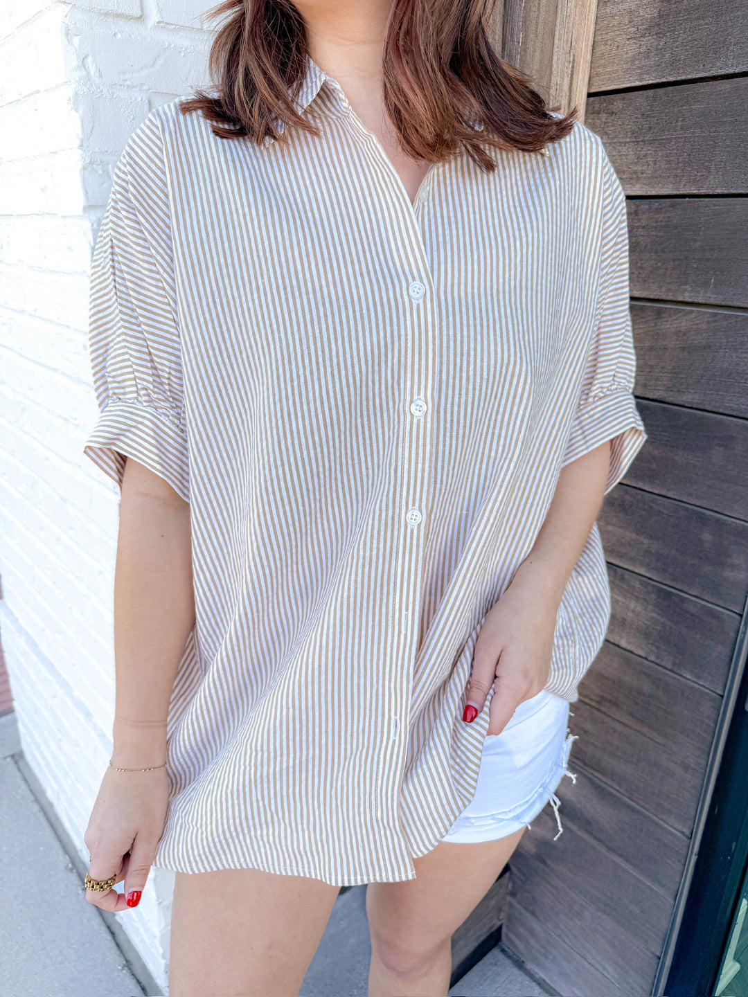 EVERYWHERE YOU GO BUTTON DOWN