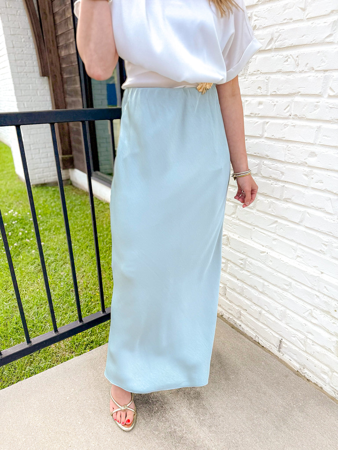 CLEAN SLATE MIDI SKIRT