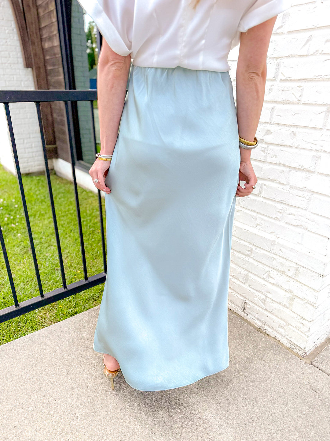 CLEAN SLATE MIDI SKIRT