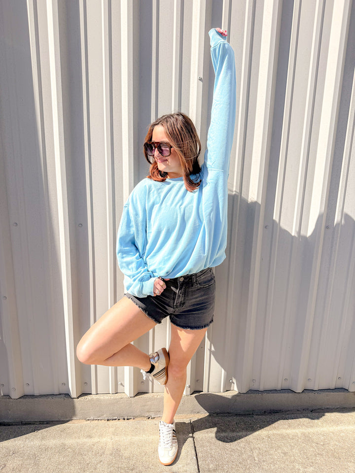 COMFY NEVER FAILS SWEATSHIRT