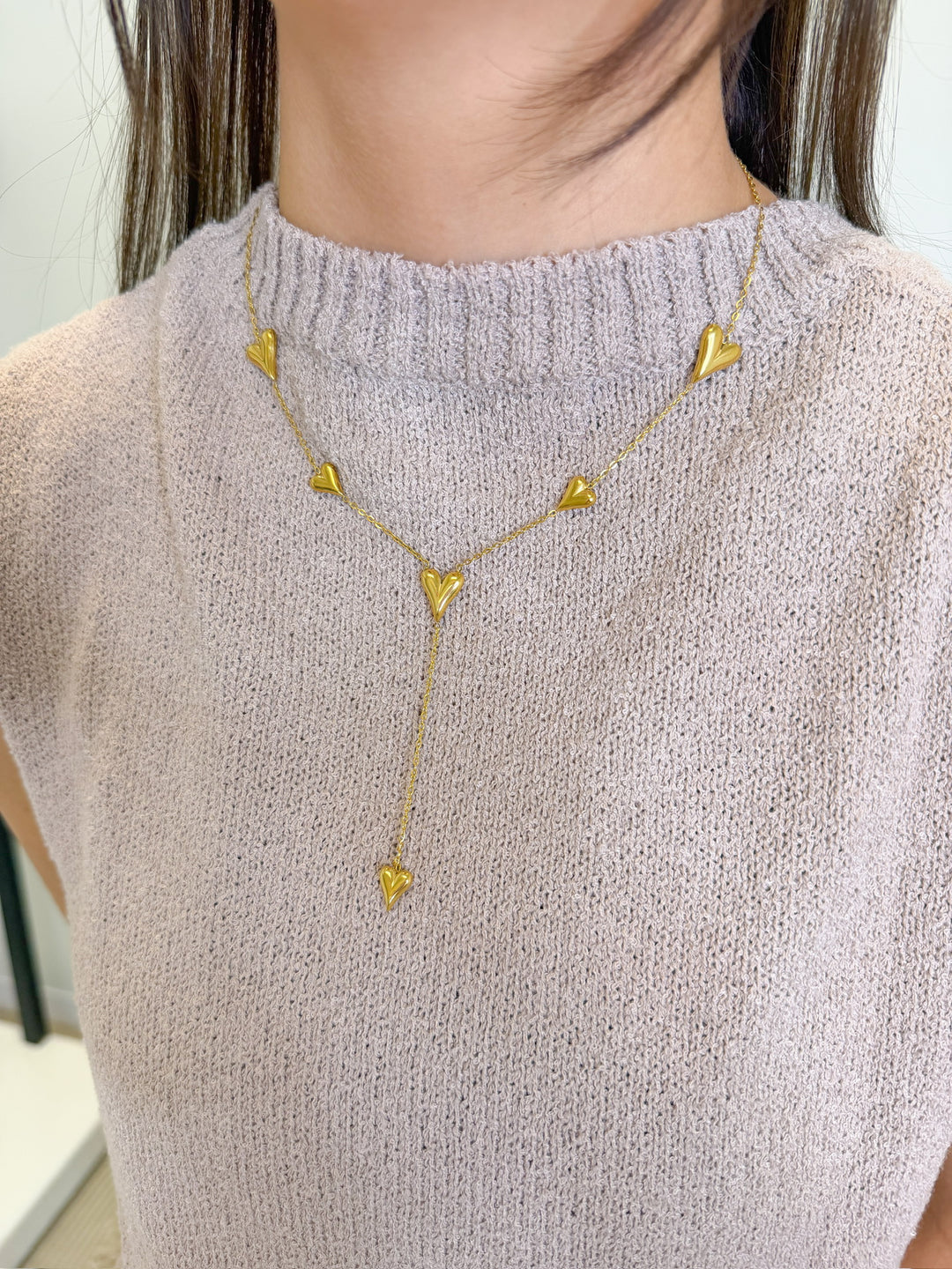 HEART LARIAT WATER RESISTANT NECKLACE