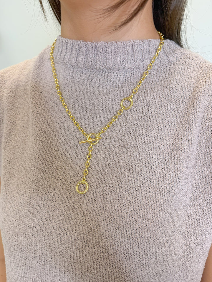 OVAL CHAIN TOGGLE NECKLACE