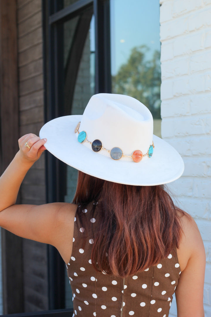 THE ASPEN STONE CHAIN FEDORA HAT