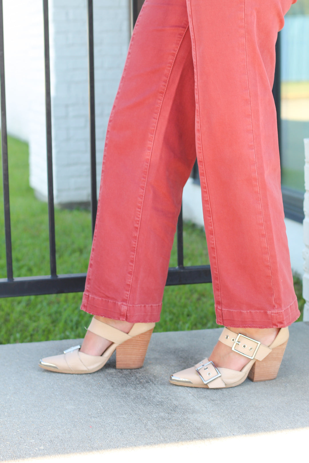 FINE WINE HIGH RISE CROPPED JEAN