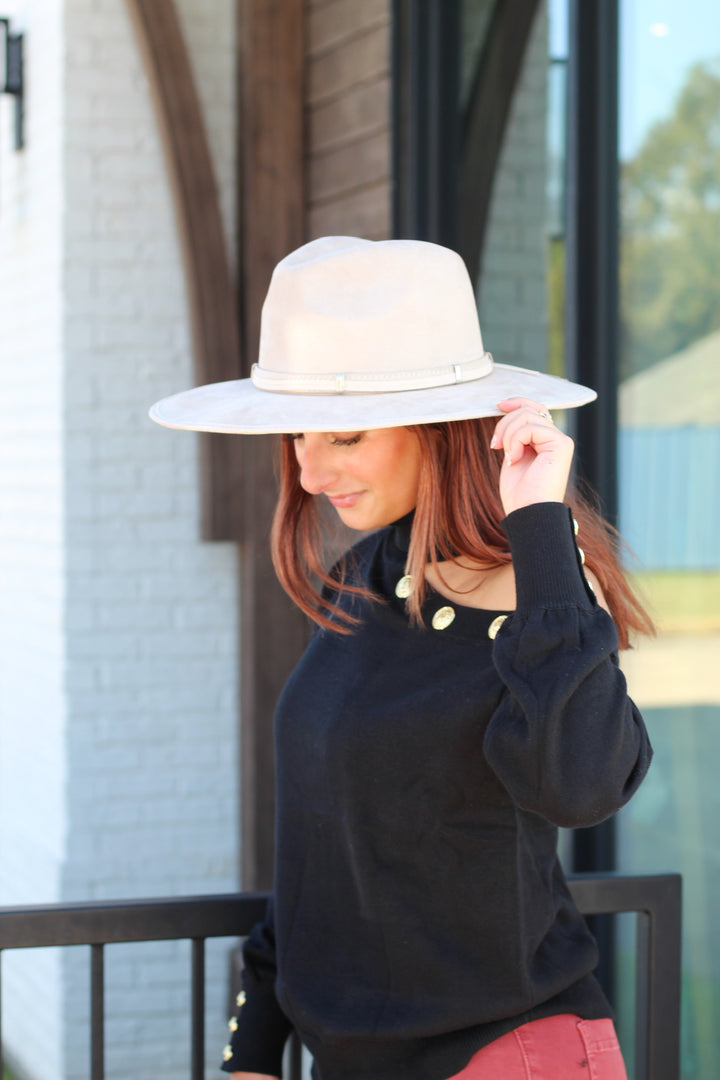 THE SIGNATURE IVORY BELTED BAND FEDORA