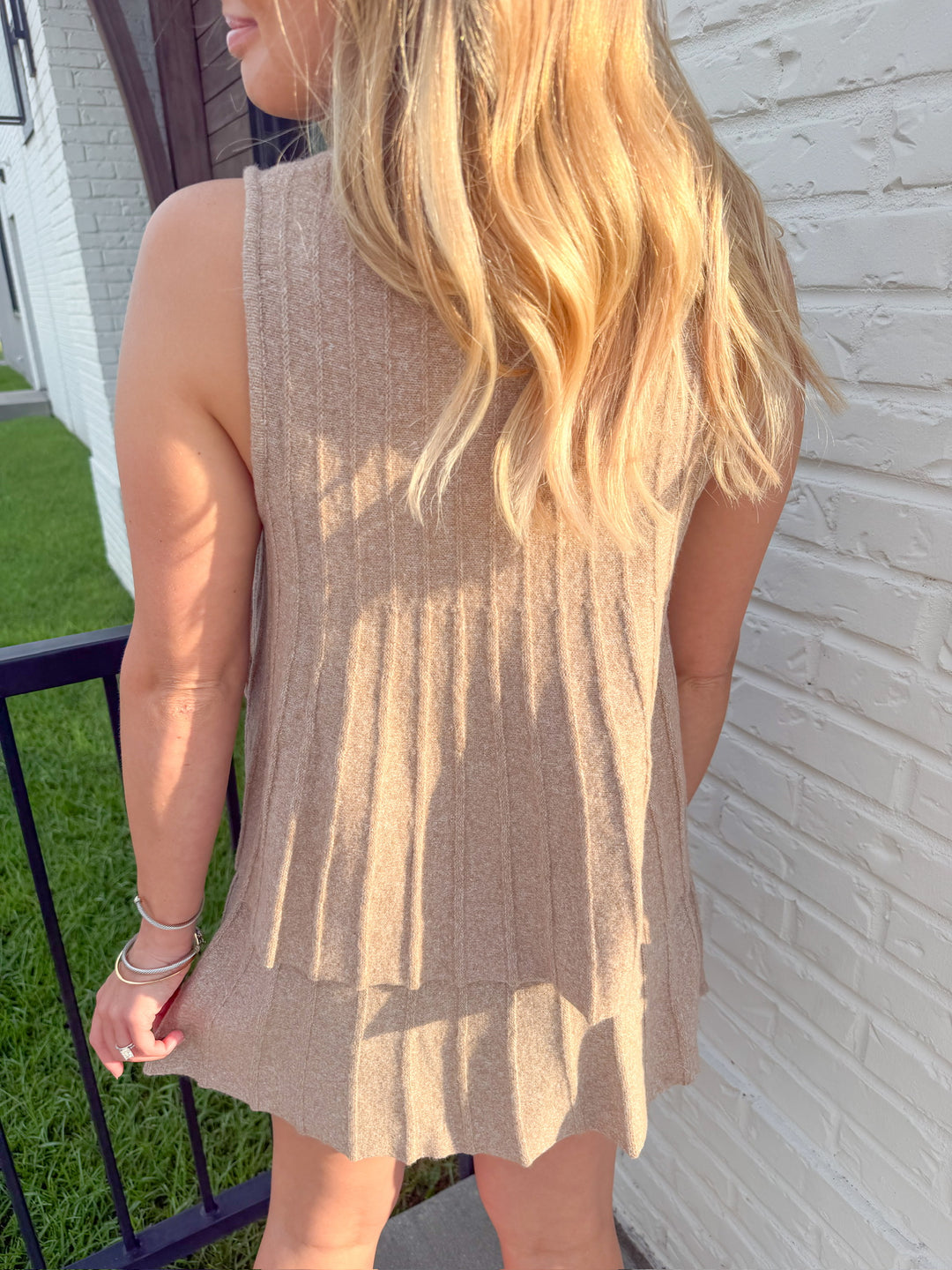 PRETTY PLEATED KNIT SET TOP