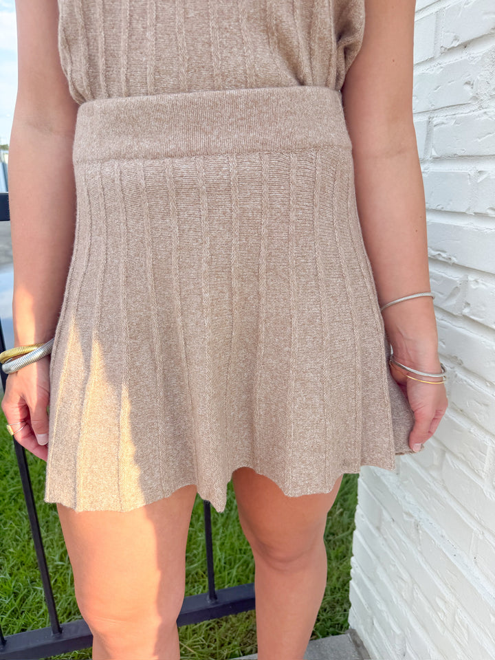 PRETTY PLEATED KNIT SET SKIRT