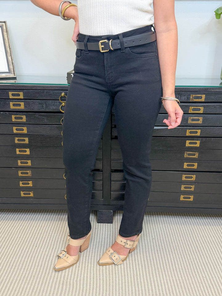 THE FAVORITE BLACK STRAIGHT LEG JEAN